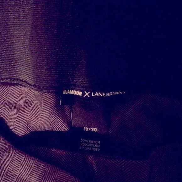 Plus size stirrup trousers - Picture 3 of 3